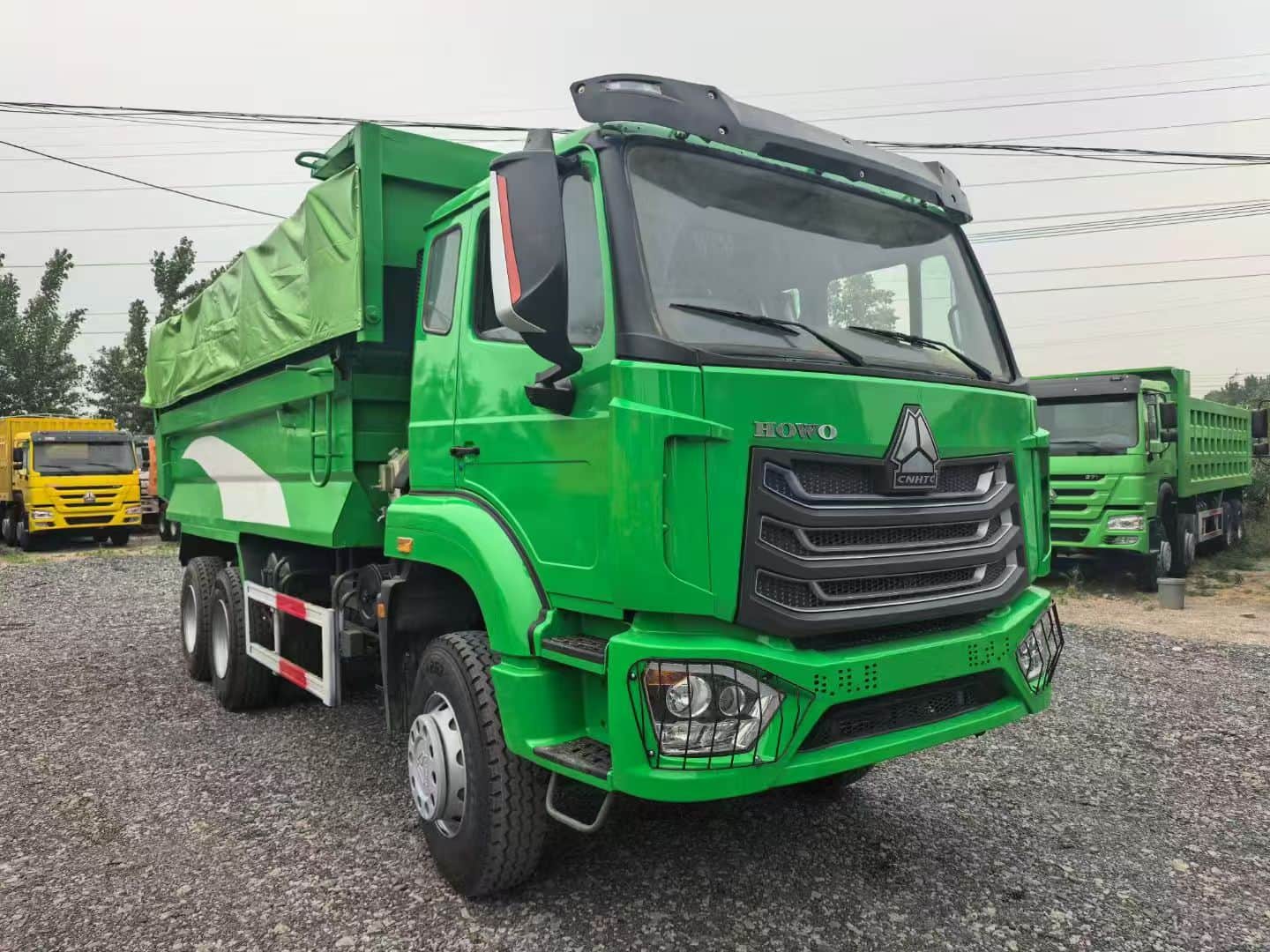 Xe tải tự đổ SINOTRUK HOWO